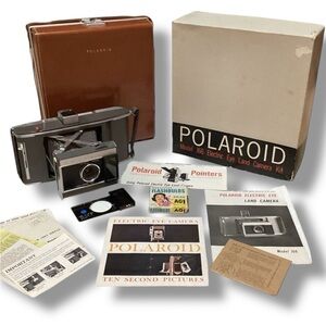Polaroid Model J66 Electric Eye Land Camera Kit with Leather Case & Original Box